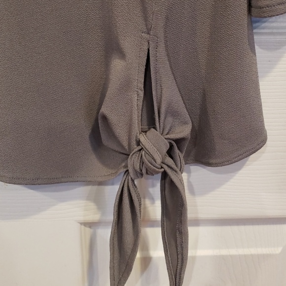 BR Flowing blouse - Picture 3 of 4